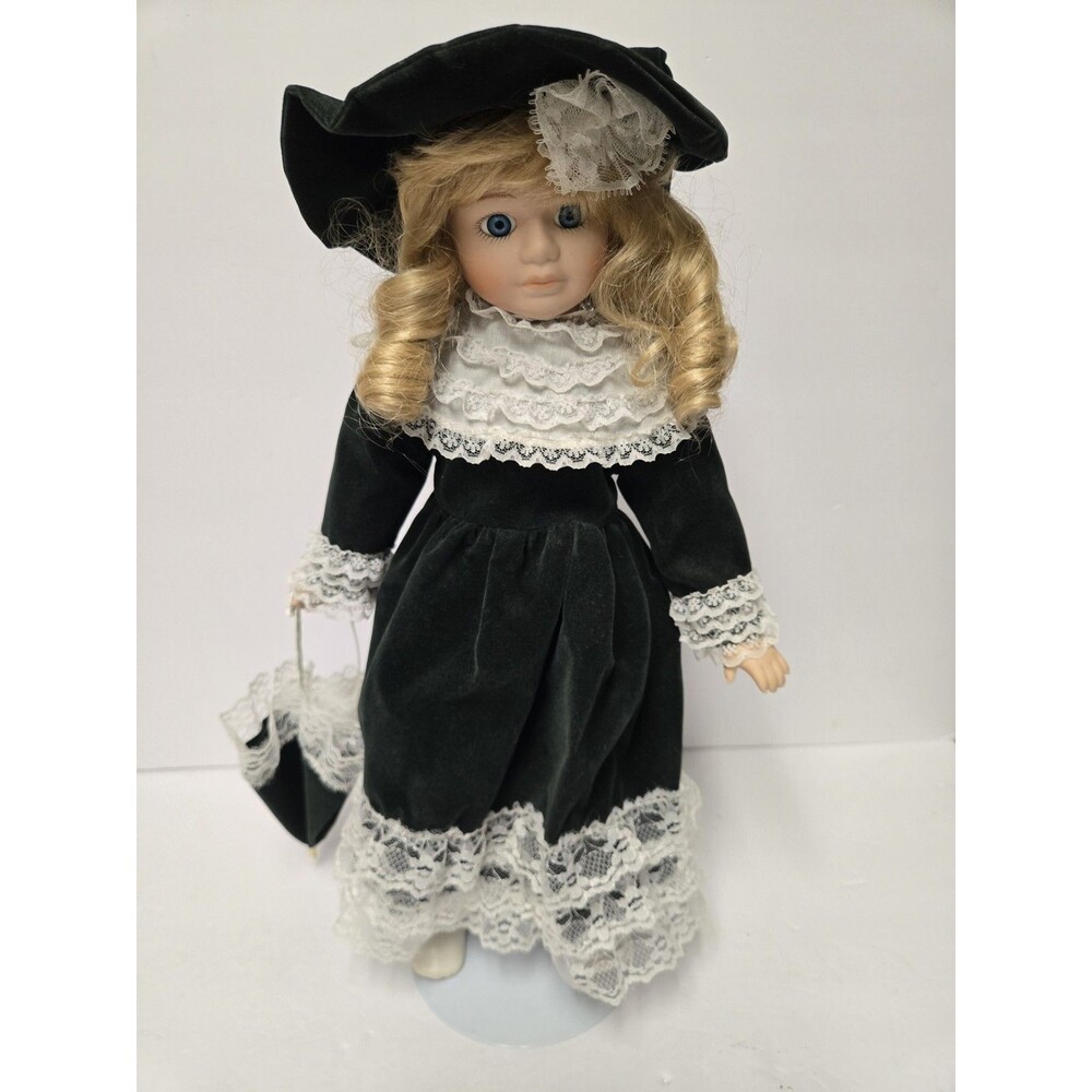VTG Holiday Spirit McCrory Stores Limited Edition Fine Porcelain 14" Doll Stand